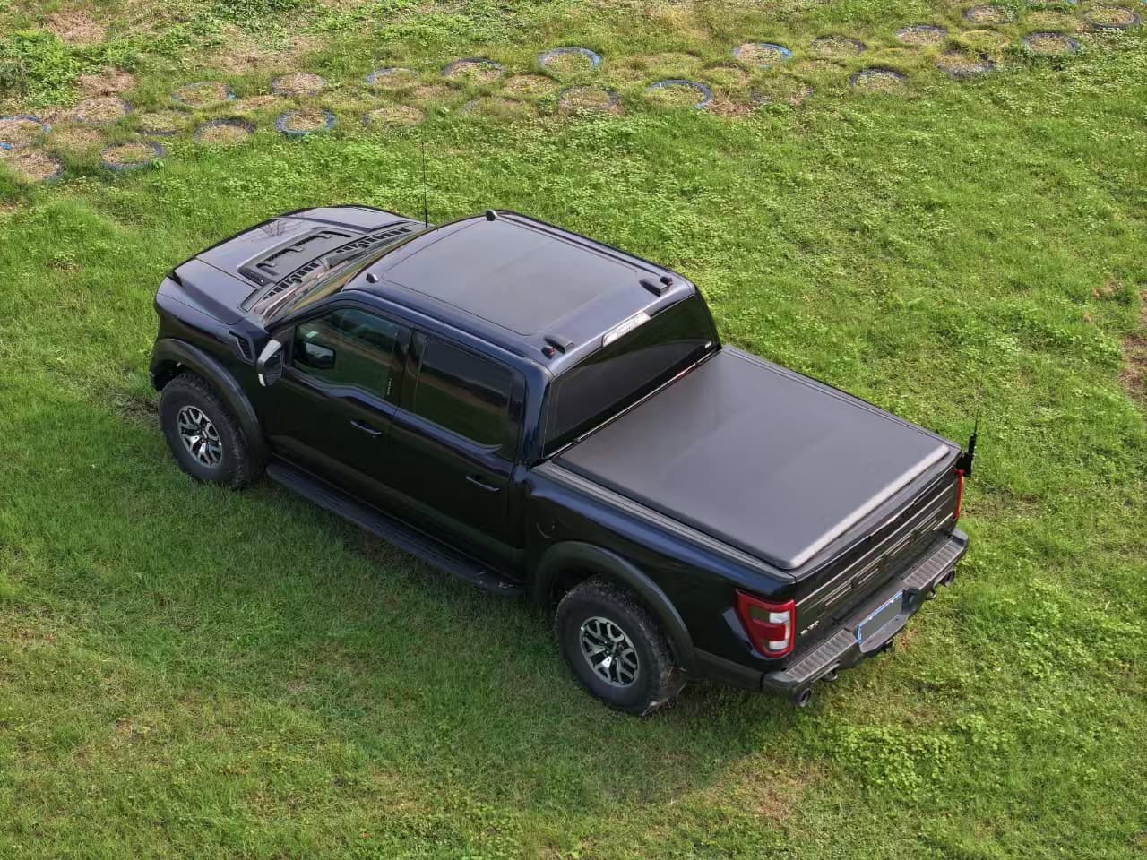 Soft Low Profile Tonneau Cover